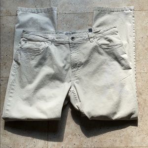 IZOD Saltwater Stretch Chino 36 X 32